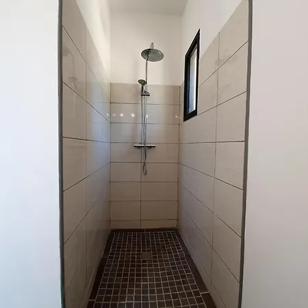 Beautiful With Private Pool * Oupia