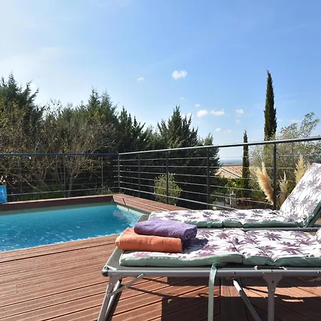 With Pool & Views Tatil Evi Oupia